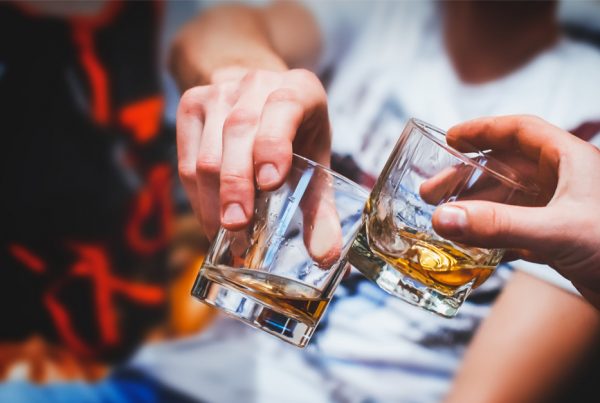 Snart kan du købe alkohol, der ikke giver tømmermænd
