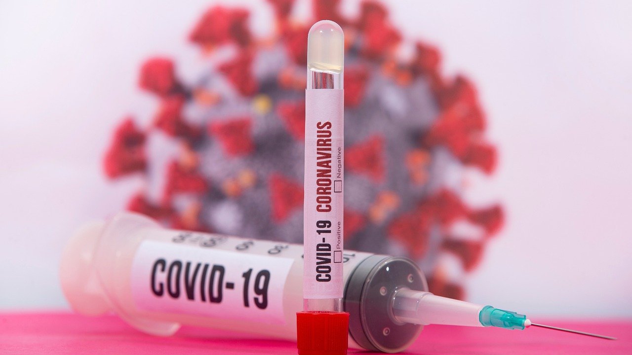 Coronavirus: Elev testet positiv - sender hel årgang hjem