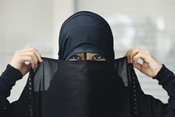Kvinde med Niqab sigtet for brud på maskeringsforbud