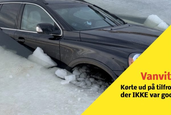 Vanvittigt: Bil kørte ud på tilfrosset sø og røg gennem isen