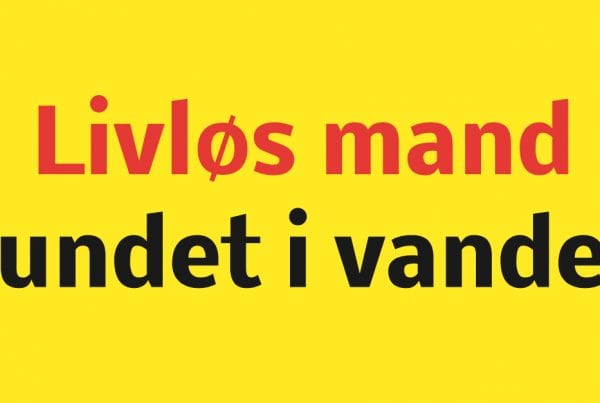 Livløs mand fundet i vandet