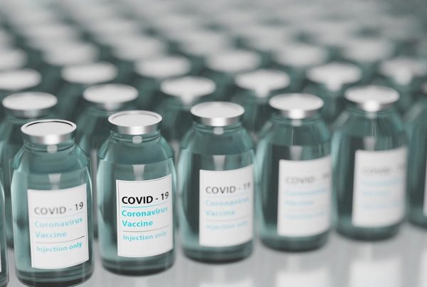 Covid-19: Nu køber Danmark ny vaccine