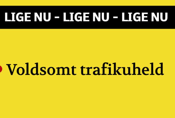 LIGE NU: Voldsomt trafikuheld