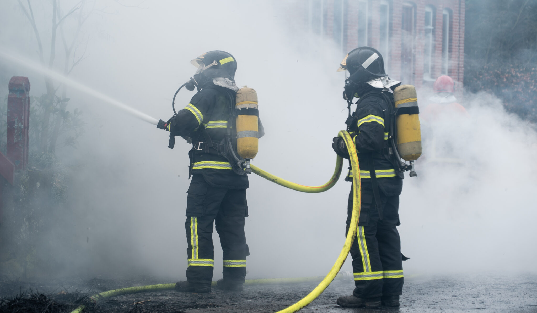 Ukrudtsbrænder var skyld i brand - 112