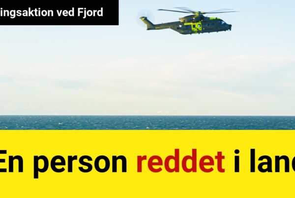LIGE NU: Redningsaktion ved Fjord - En person reddet i land
