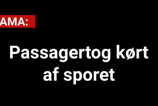 DRAMA: Passagertog kørt af sporet
