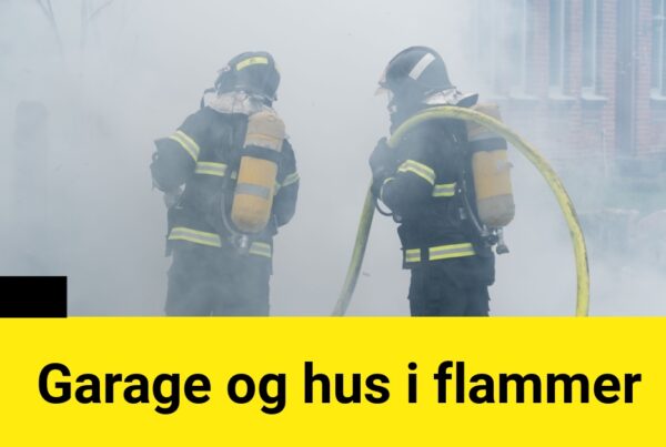 Garage og hus i flammer