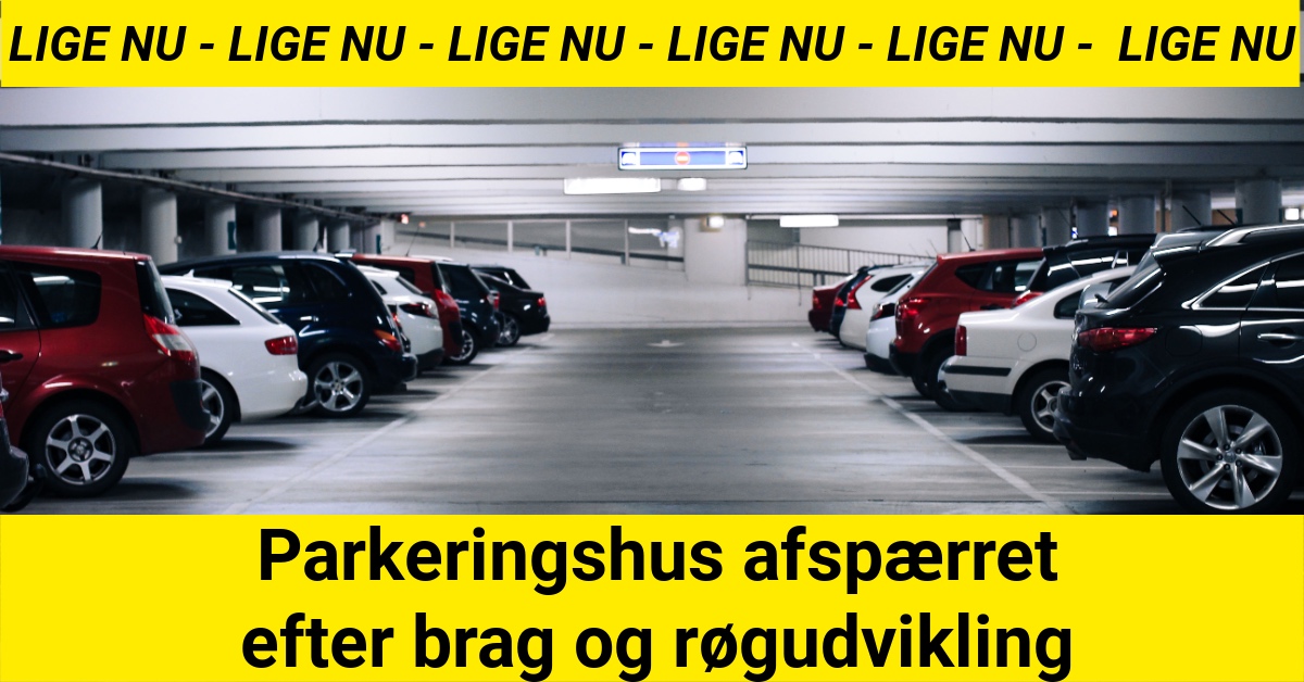 LIGE NU: Parkeringshus afspærret efter brag og røgudvikling