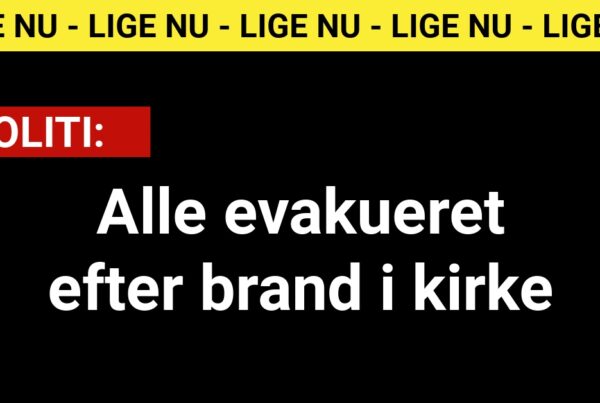 LIGE NU: Alle evakueret efter brand i kirke