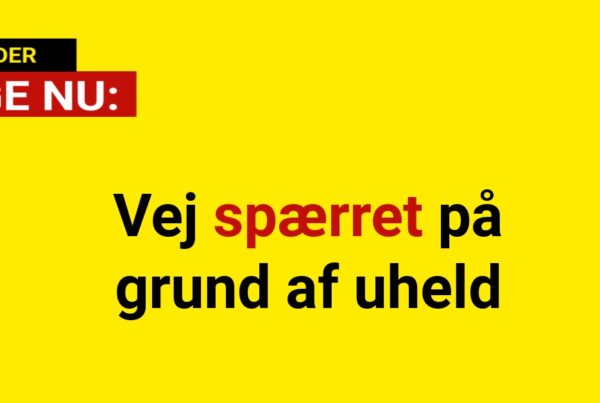 Vej spærret på grund af uheld