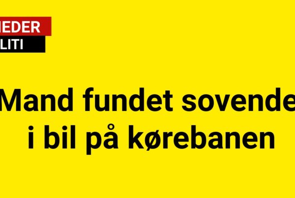 Mand fundet sovende i bil på kørebanen