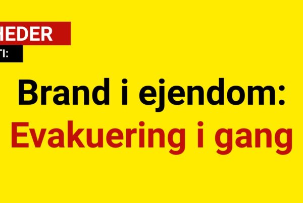 Brand i ejendom: Evakuering i gang