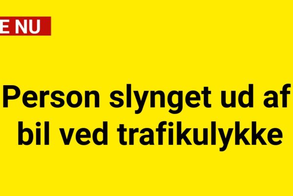 Person slynget ud af bil ved trafikulykke