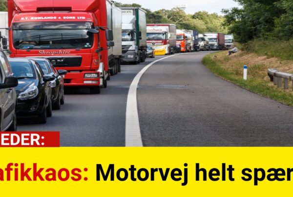 Trafikkaos: Motorvej helt spærret