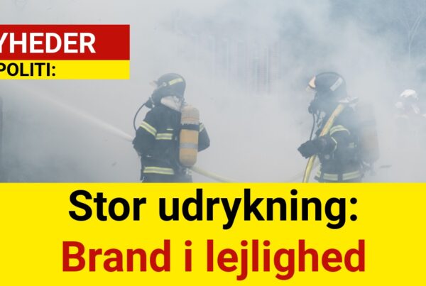 Stor udrykning: Brand i lejlighed