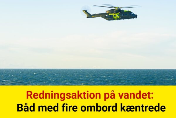 Redningsaktion på vandet: Båd med fire ombord kæntrede
