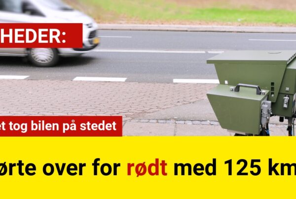 Kørte over for rødt med 125 km/t – politiet tog bilen på stedet