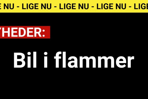 Bil i flammer