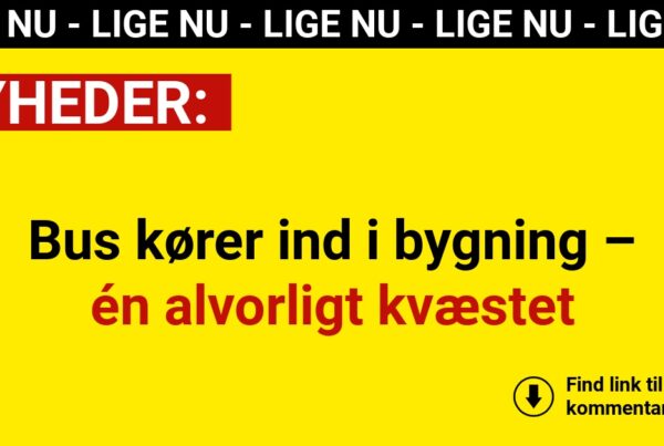 Bus kører ind i bygning – én alvorligt kvæstet