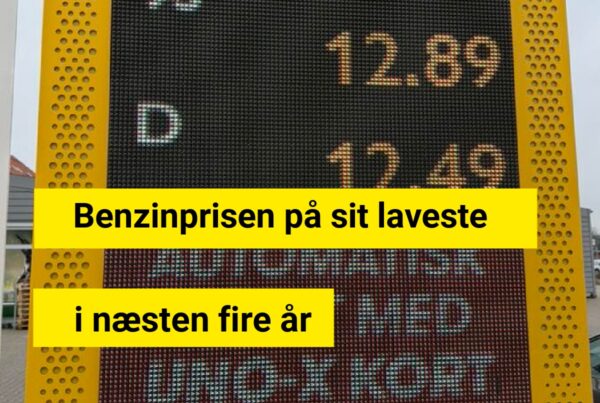 Benzinprisen på sit laveste i næsten fire år