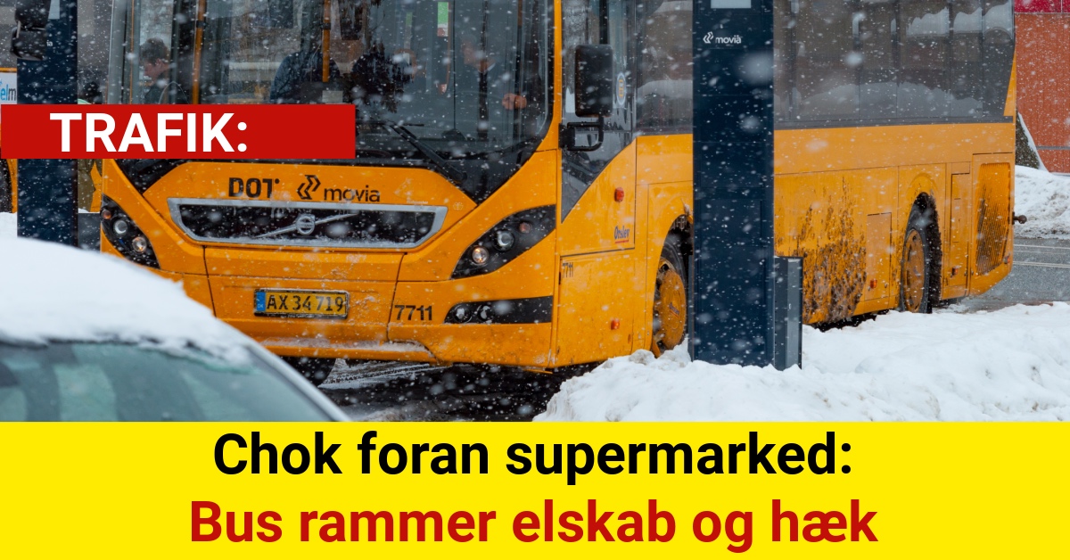 Chok foran supermarked: Bus rammer elskab og hæk