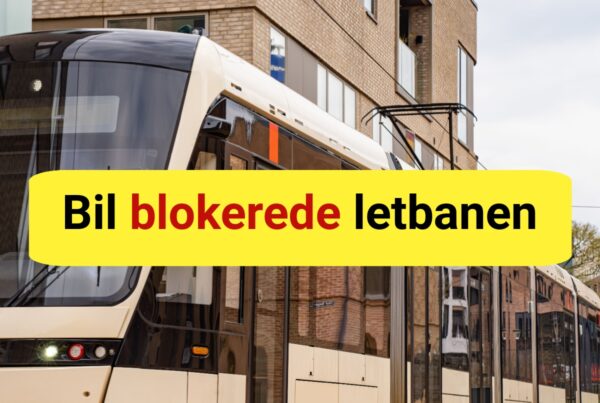 Bil i sporet stoppede letbanen
