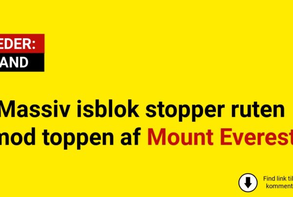Massiv isblok stopper ruten mod toppen af Mount Everest