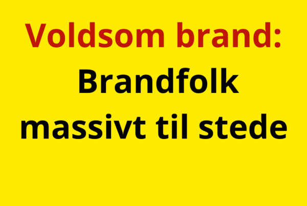 Voldsom brand: Brandfolk massivt til stede