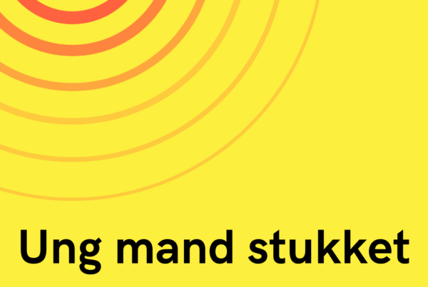 Ung mand stukket med kniv