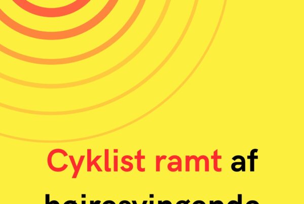 Cyklist ramt af højresvingende lastbil