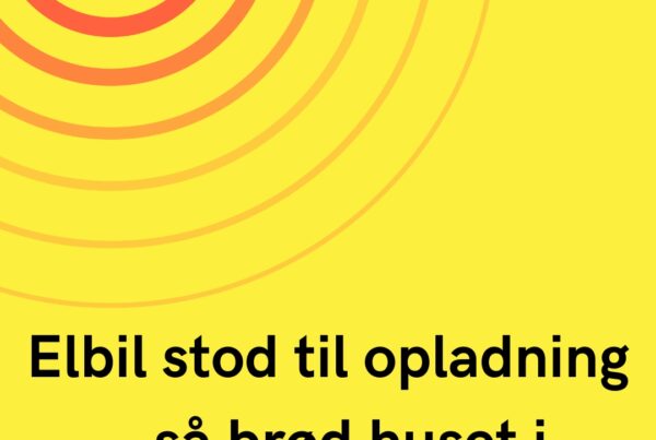 Elbil stod til opladning – så brød huset i brand