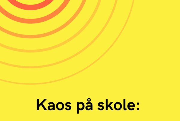 Kaos på skole: Flere vinduer smadret
